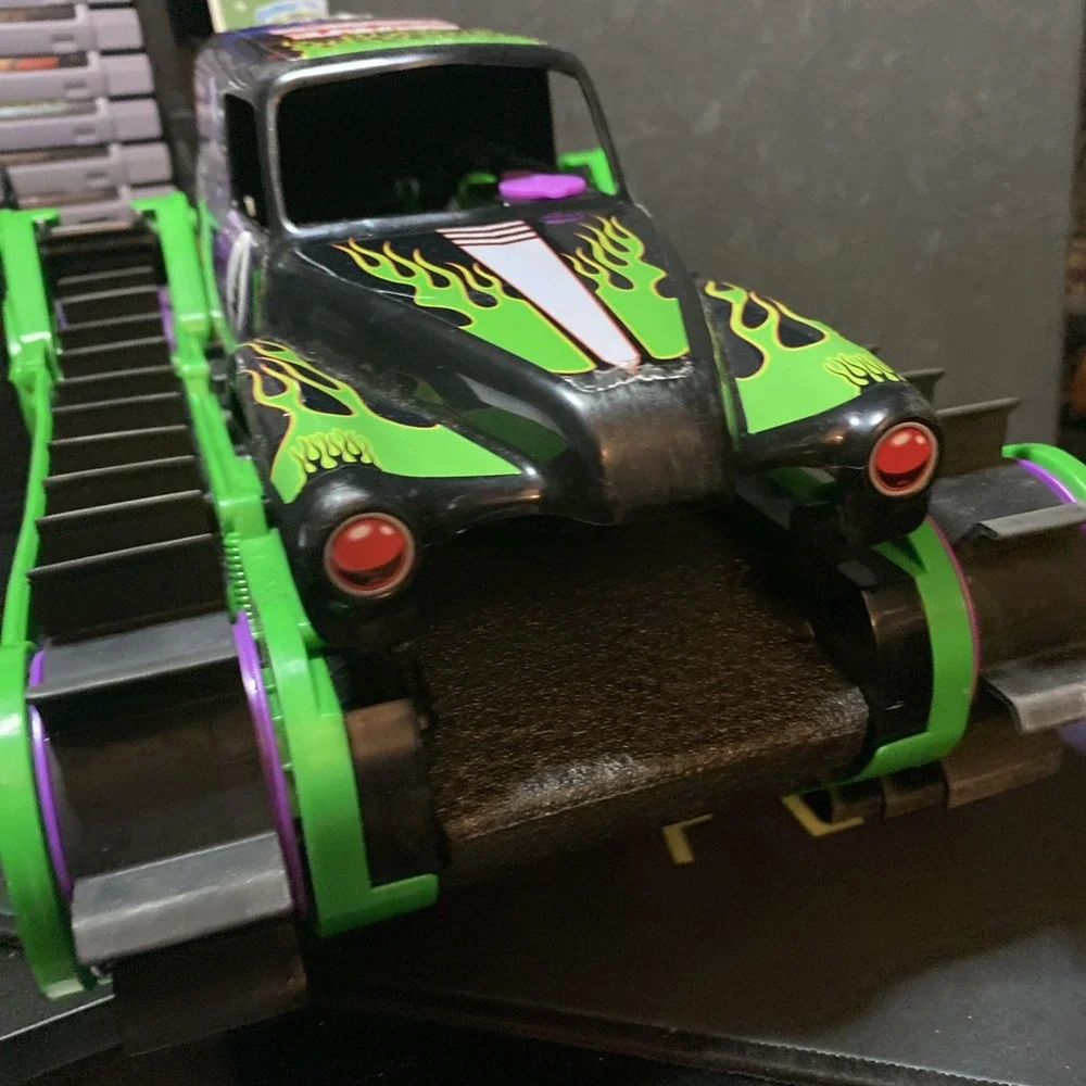 Monster Jam Official Grave Digger Trax All-Terrain Truck No Remote Control